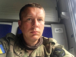 «Krievijas izraisītais karš nodara milzīgus postījumus videi. Zeme pēc apšaudēm paliek piesārņota ar smagajiem metāliem un ķimikālijām,» saka Anatolijs Pavelko.
Foto no privātā arhīva