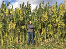 2018. gadā dibinātas biedrības Latvian Hemp Union vadītājs Ernests Plūmiņš.
Foto no uzņēmuma arhīva