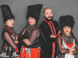 Ukraiņu kvartets DakhaBrakha.
Publicitātes foto