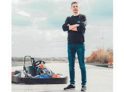 Tie, kas ir apguvuši mākslīgā intelekta rīkus, nevienu minūti to nenožēlo, apgalvo elektrokartingu ražotājs Artis Daugins.
Foto no uzņēmuma arhīva