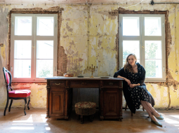 Amalienburgas stāsts un nākotnes vīzija dienu no dienas attīstās — tas nav vienkāršs, ar skaidru mērķi jau no paša sākuma, atzīst īpašniece Marta Gaile. Foto – Armands Kaušelis
