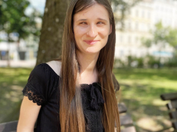 Unikālajam labdarības fonda Nāc līdzās! jauktajam korim Laima pievienojās pirms nepilniem 10 gadiem. Foto – Baiba Litvina