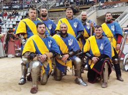 Ihors ar savu komandu trīs reizes kļuvis par pasaules čempionu Tautu kaujās, kuras rīko Starptautiskā Viduslaiku cīņu federācija.
Foto no personīgā arhīva