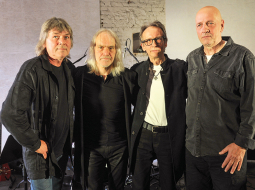 Andris Alviķis (no kreisās), Uģis Prauliņš, Armands Alksnis, Tālis Gžibovskis.
Foto — Aivars Liepiņš