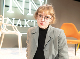 Daniela Zālīte: «Gribētos vairāk notikumu, kur māksla ir neērta, dinamiska, politiski iesaistīta.»
Foto — Kristaps Kalns