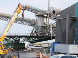 Liepāja Bulk Terminal piestātne Liepājas ostā. Iepriekšējos divos gados šis uzņēmums bijis lielākais Krievijas preču importētājs Latvijā.
Foto — Andris Gertsons, Kurzemes Vārds