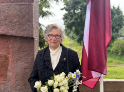 Gaida Kalniņa šogad 14.jūnijā. Foto no Dzintara Kalniņa personīgā arhīva.