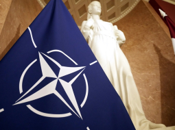 NATO karogs Ministru kabinetā. Foto - Edijs Pālens, LETA