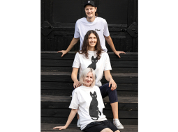 No augšas: Mārtiņš Upītis, Paula Bobrova un Kristina Rezviha.
Foto — Ieva Salmane