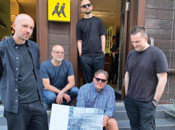 Grupas Kuba dalībnieki albuma Laukumi atvēršanas pasākumā šovasar Rīgā. Arnis Račinskis (no kreisās), Toms Ostrovskis, Mikus Solovejs, Jānis Žilde un Mareks Ameriks.
Publicitātes foto