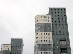 Daudzstāvu dzīvojamie nami Imantā. Foto - Evija Trifanova, LETA