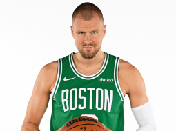 Kristaps Porziņģis.
Foto — Brian Babineau / Getty Images / AFP
