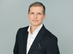 Dainis Gašpuitis. Publicitātes foto