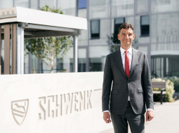 Reinholds Šneiders. Publicitātes foto