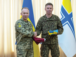 Tikšanās ar Ukrainas Bruņoto spēku komandieri Oleksandru Sirski. Foto — Ukrainas Bruņoto spēku kaujas kamera