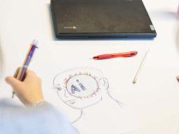 Ekrānkopija no ARTE video.