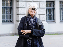 Vija Celmiņa.