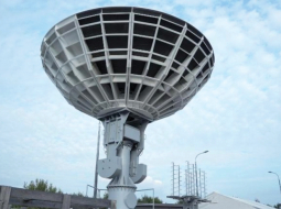 Satelītsignālu slāpēšanas sistēmas Talbot redzamā daļa Kaļiņingradas apgabalā.
Foto — Defense Express