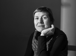 Nora Ikstena 2023. gada aprīlī intervijā mūsu žurnālam.