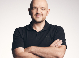 Renārs Jansons. Publicitātes foto.