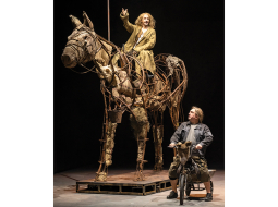 Dons Kihots (Kaspars Znotiņš) un Sančo Pansa (Gundars Āboliņš),