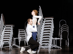 Ne kaislība, bet līdzatkarība piesien Elzas Rūtas Jordānes Kristīni pie neatgriezeniski salauztā Edgara, kādu spēlē Kārlis Reijers.