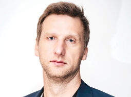 Lauris Lietavietis ir pieredzējis pārdošanas vadītājs un viens no jaunuzņēmuma Desktop Commander dibinātājiem.