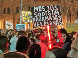 Protesta demonstrācija pagājušā gada 6. novembrī Doma laukumā